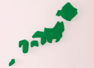 中央競馬は農林水産省が運営、地方競馬は各地の自治体が運営しています。 収入が大きく違う中央競馬と地方競馬